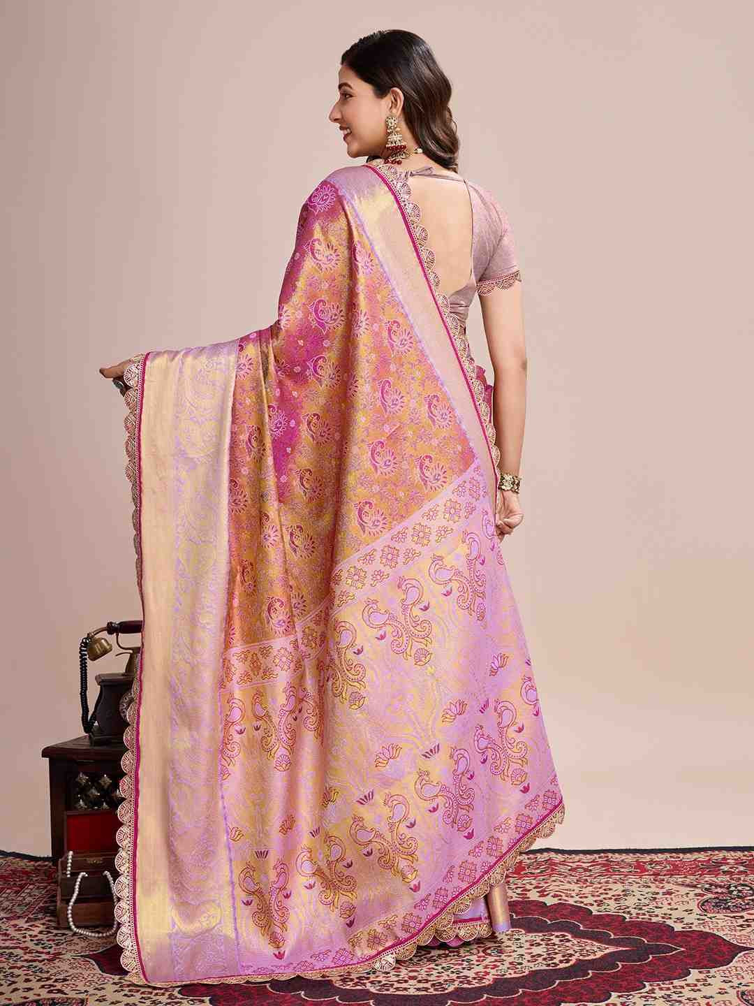Catalog Designer Saree.