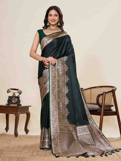 Catalog Designer Saree.