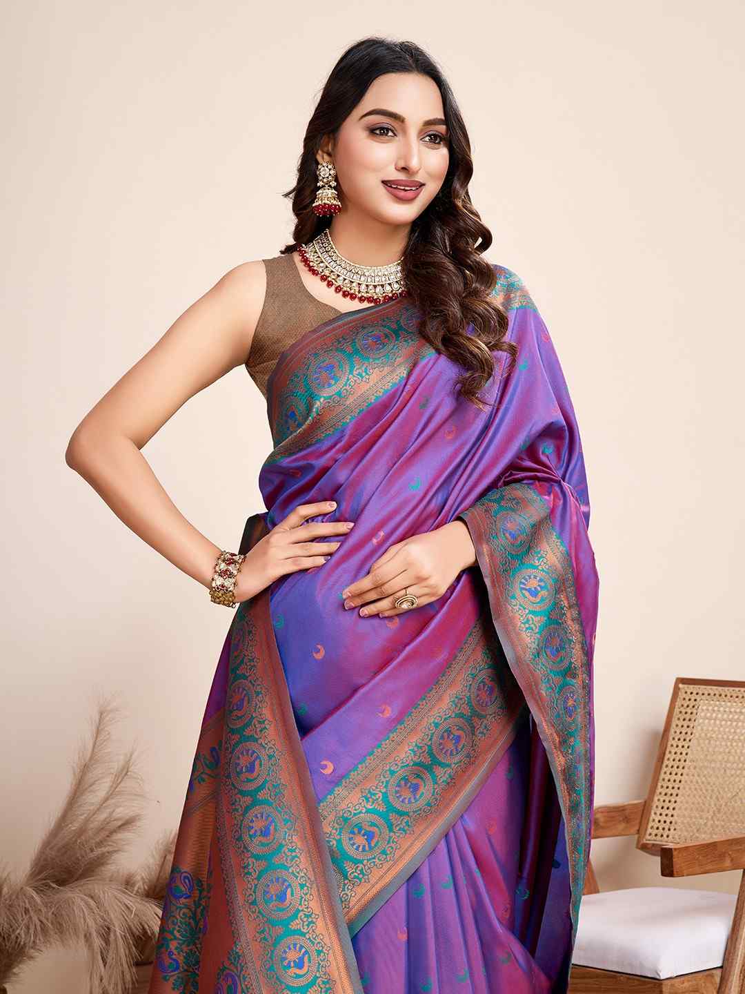 Catalog Designer Saree.