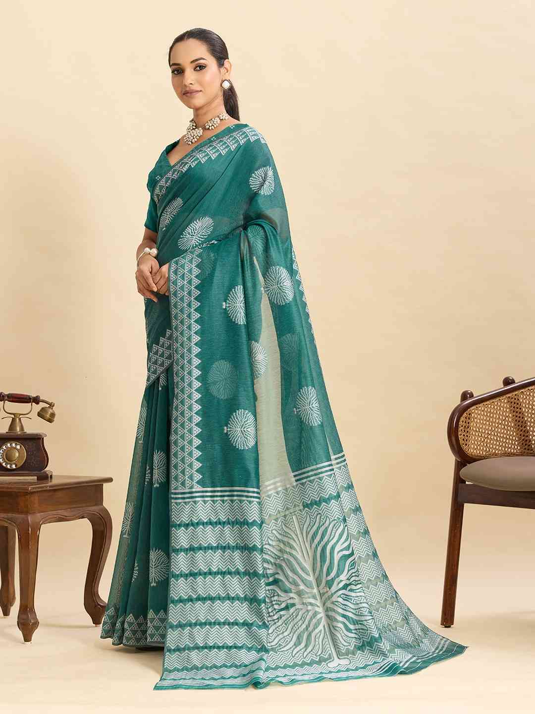 Catalog Designer Saree.