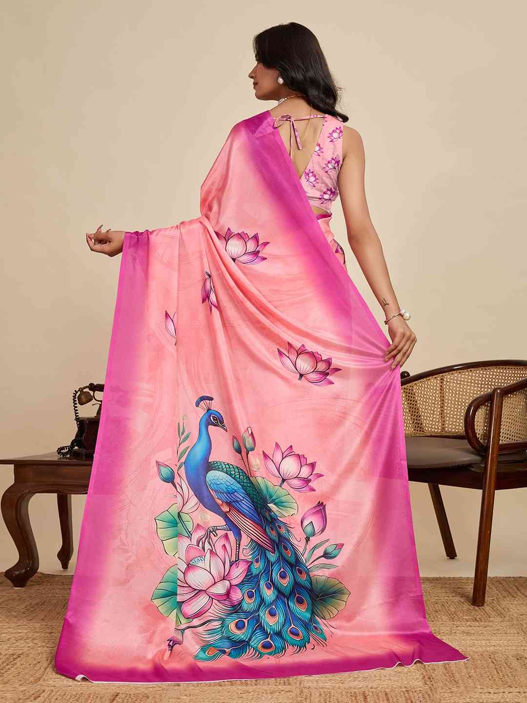 Catalog Designer Saree.