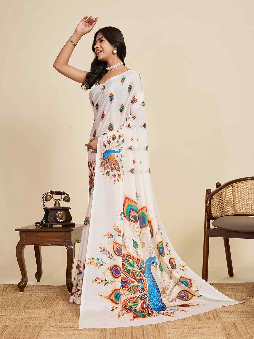 Catalog Designer Saree.