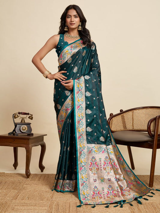 Catalog Designer Saree.