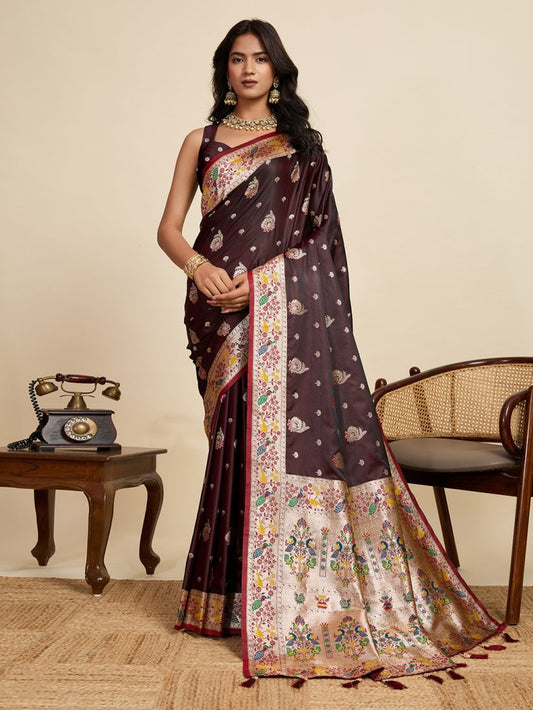 Catalog Designer Saree.