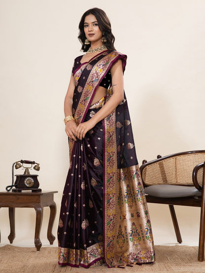 Catalog Designer Saree.