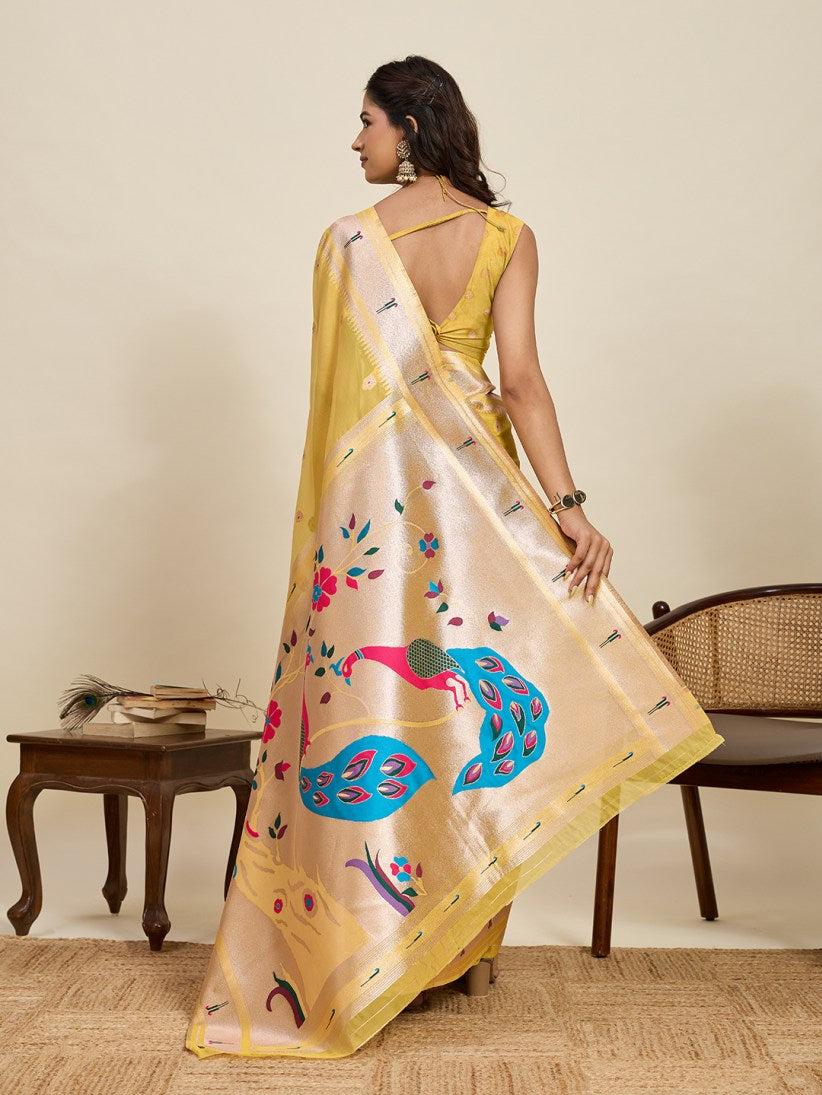 Catalog Designer Saree.