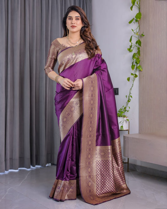 Catalog Designer Saree.