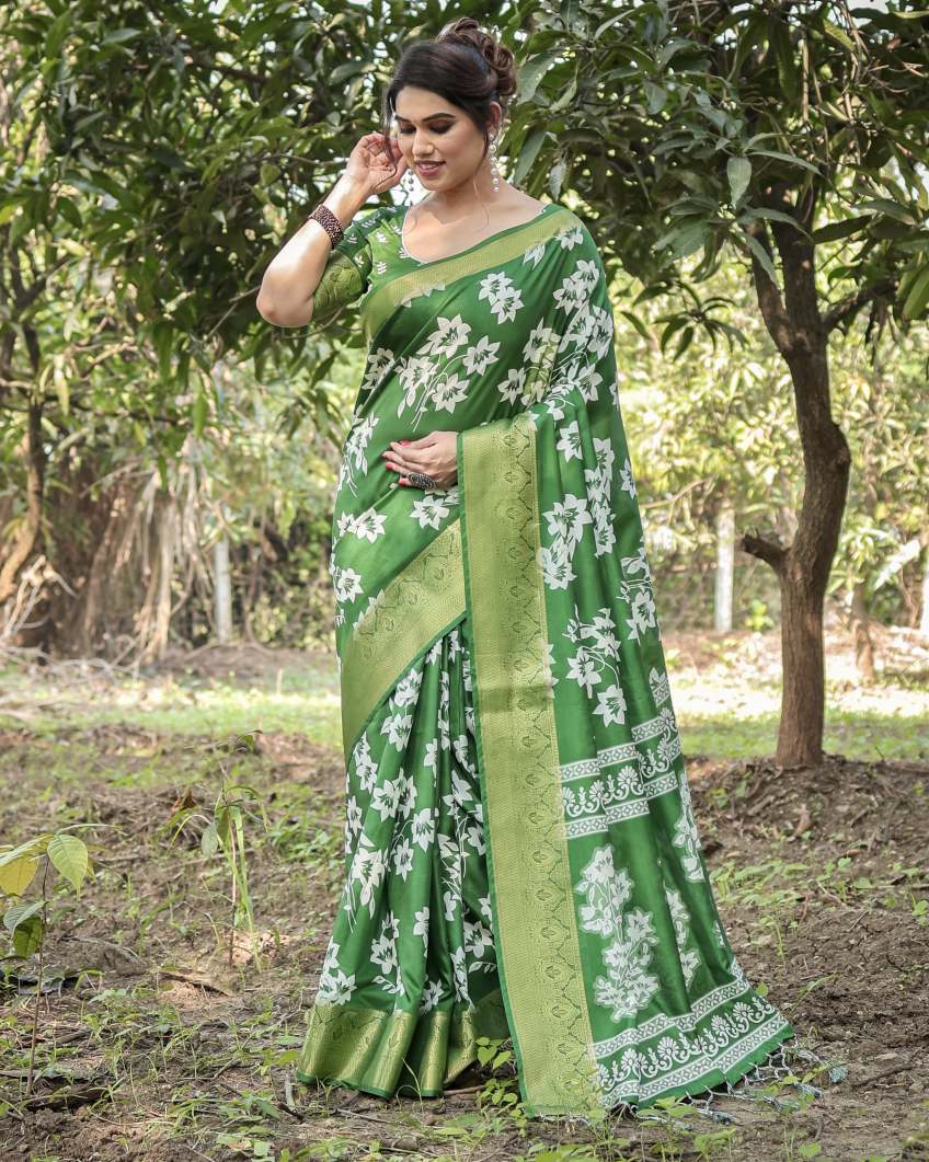 Catalog Designer Saree.