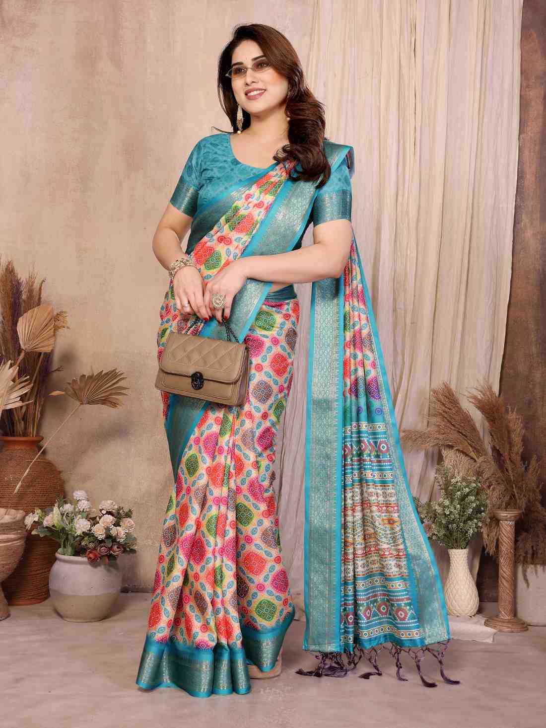 Catalog Designer Saree.