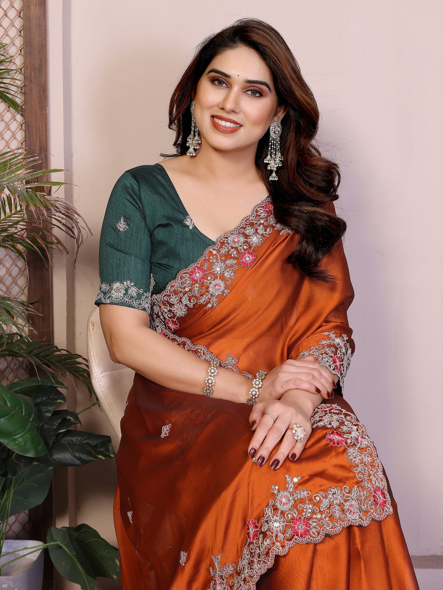 Catalog Designer Saree.