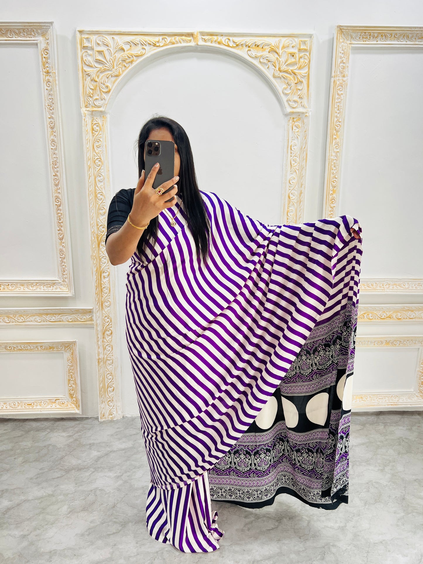Catalog Designer Saree.