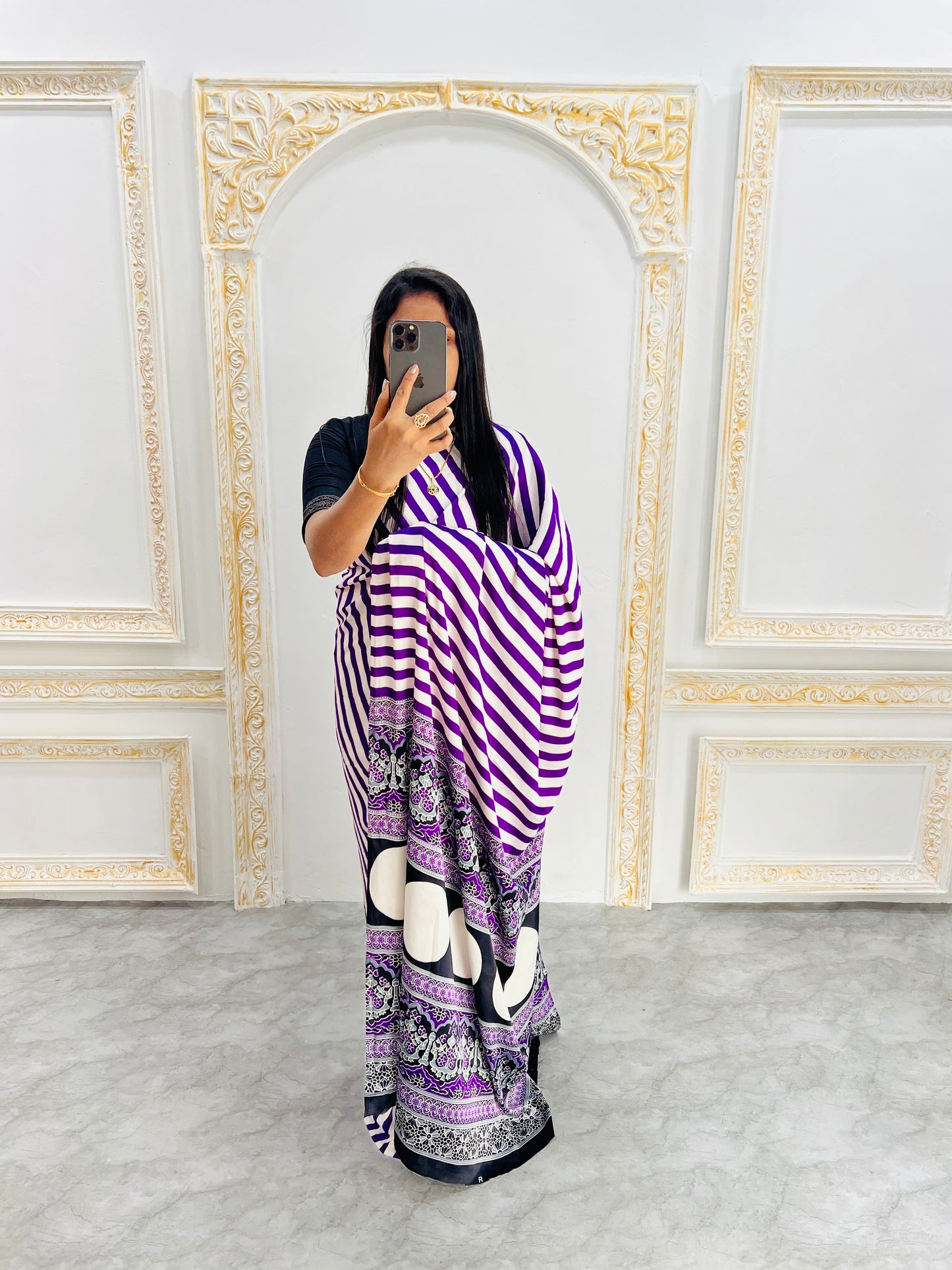 Catalog Designer Saree.