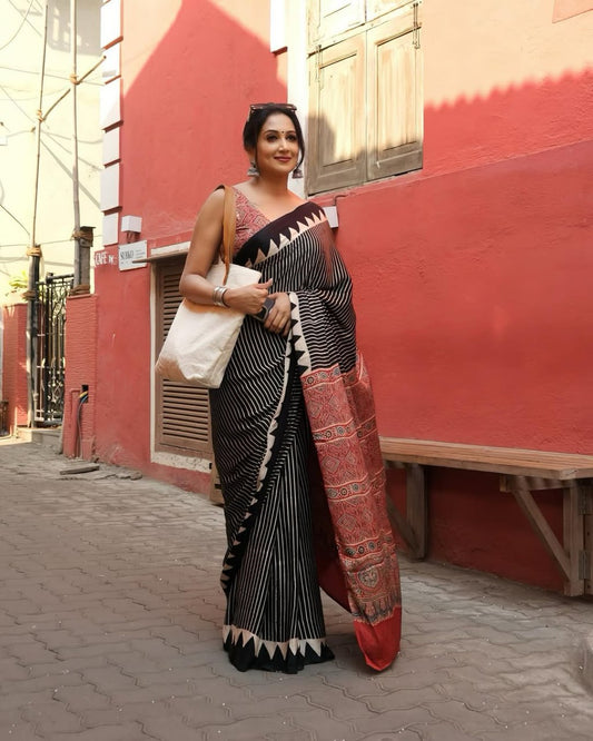 Catalog Designer Saree.