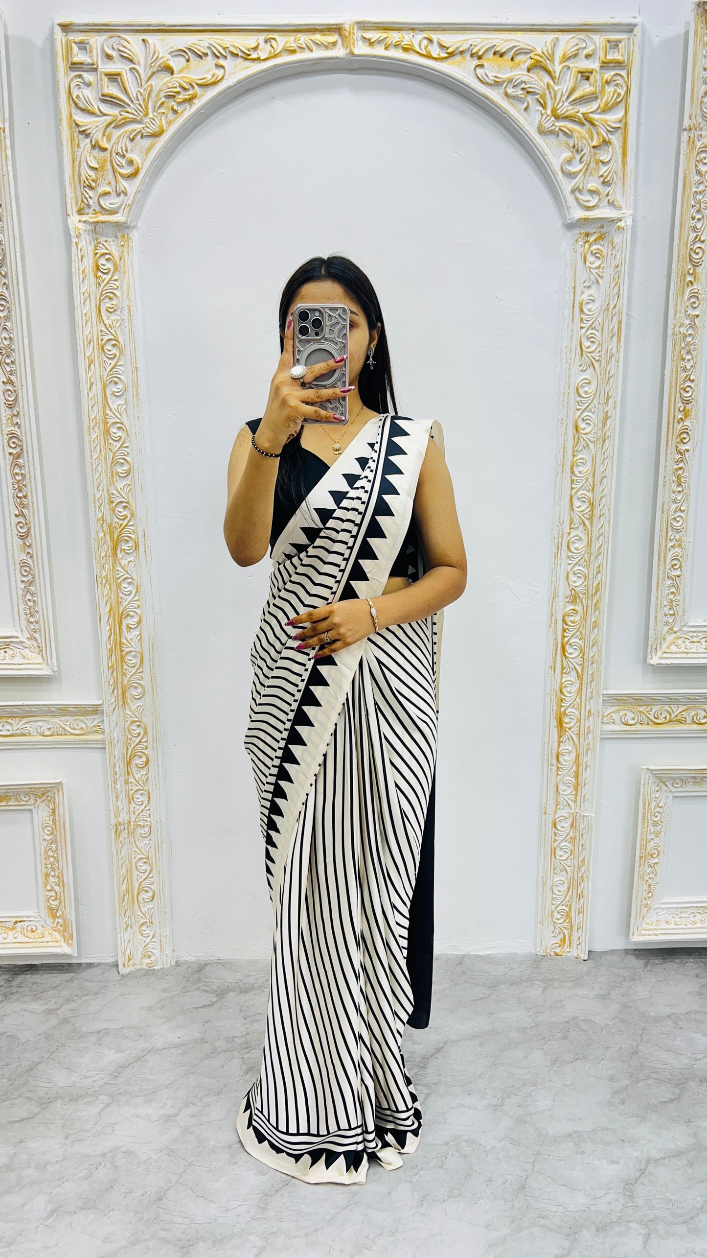 Catalog Designer Saree.