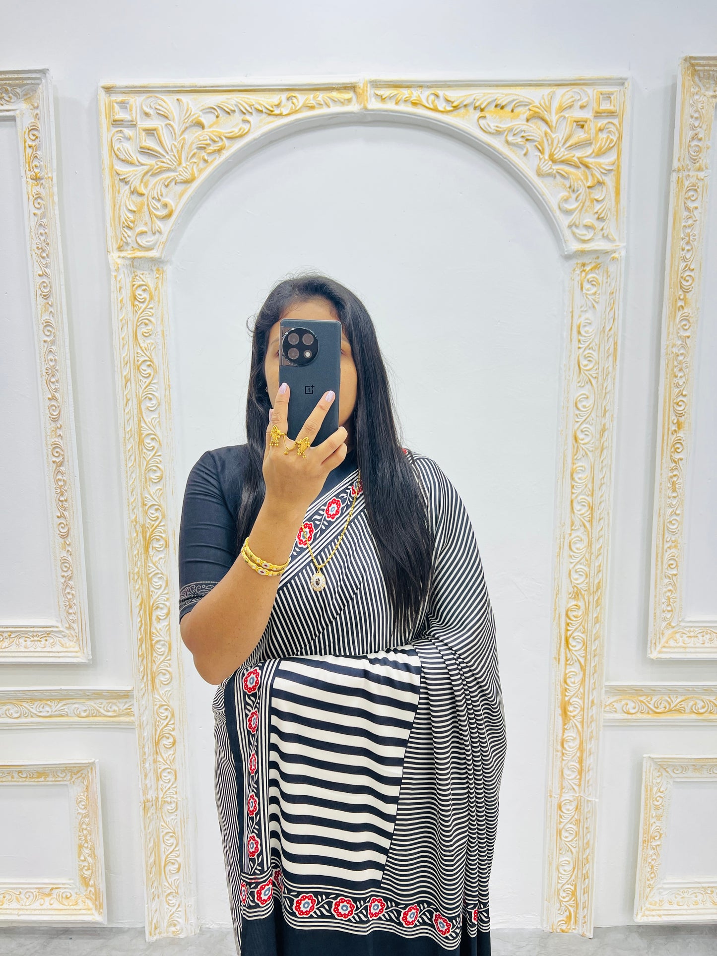 Catalog Designer Saree.