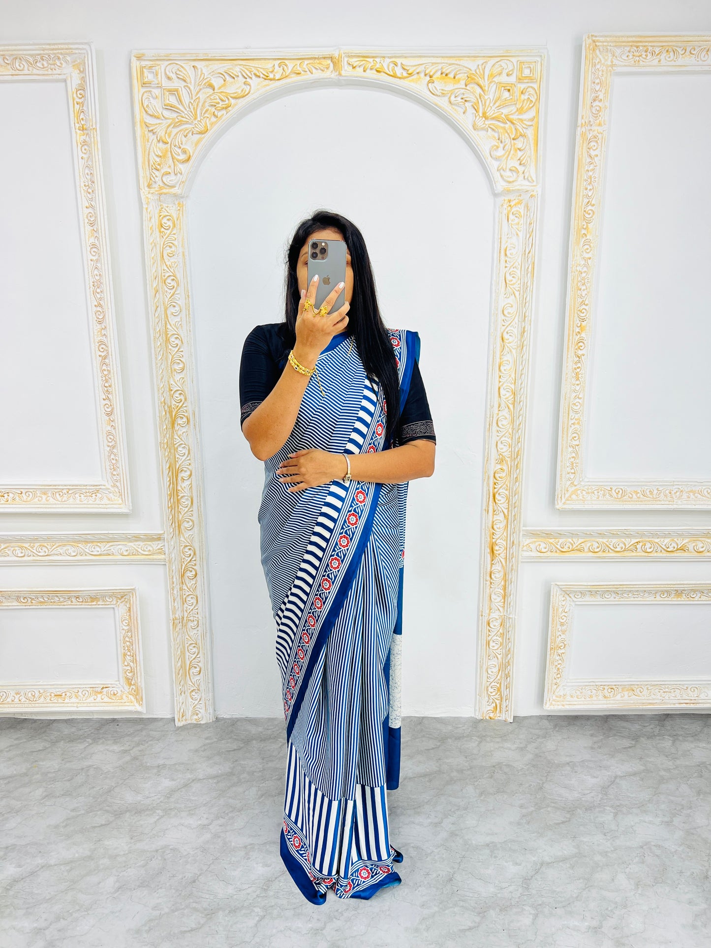 Catalog Designer Saree.