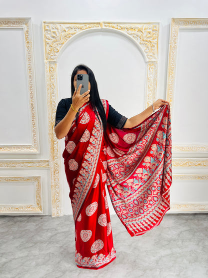 Catalog Designer Saree.