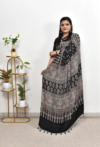 Catalog Designer Saree.