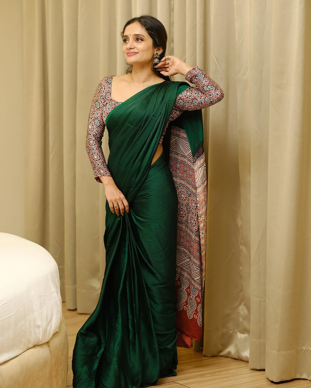 Catalog Designer Saree.