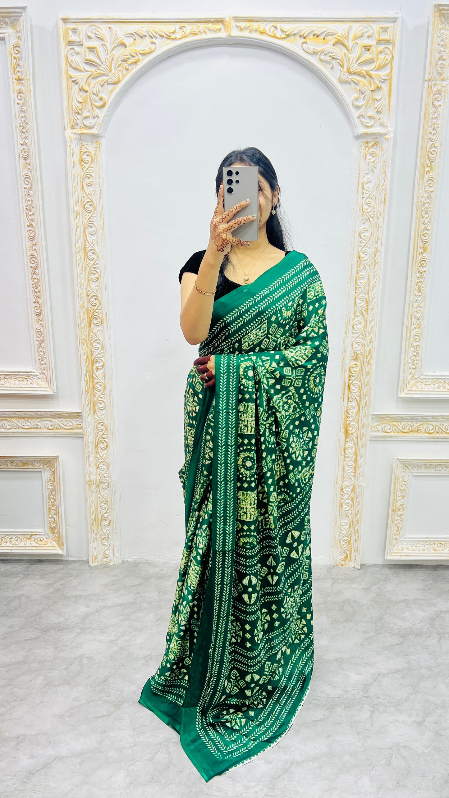 Catalog Designer Saree.