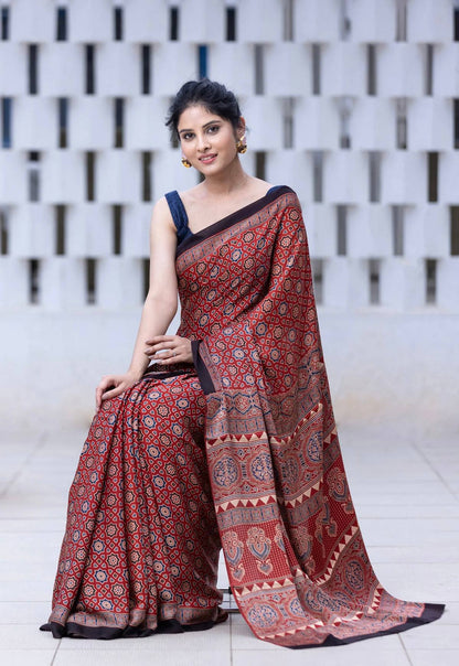 Catalog Designer Saree.