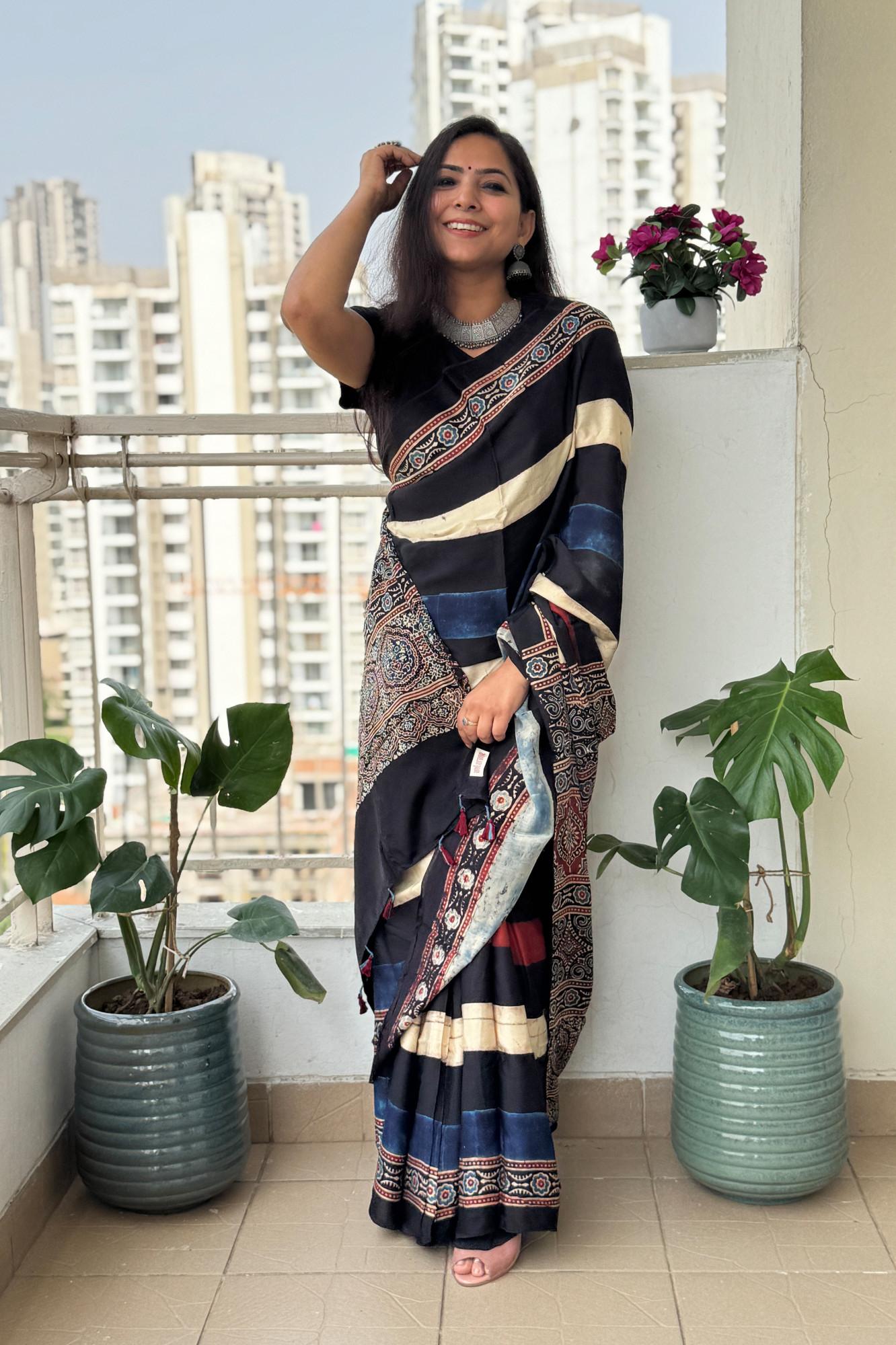 Catalog Designer Saree.