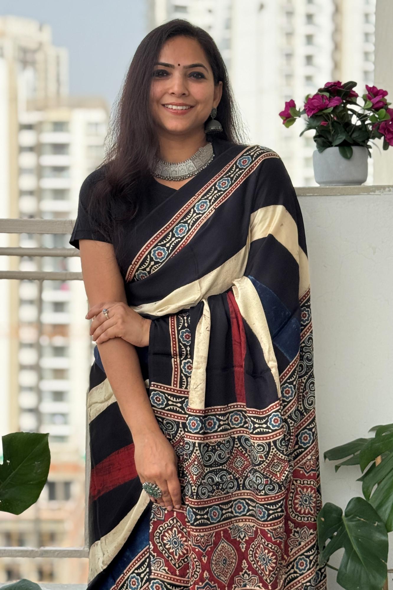 Catalog Designer Saree.