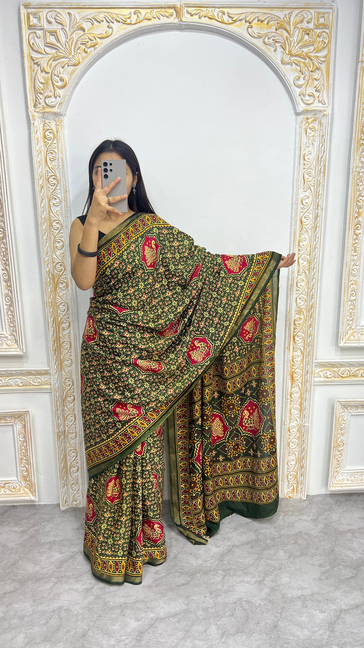 Catalog Designer Saree.