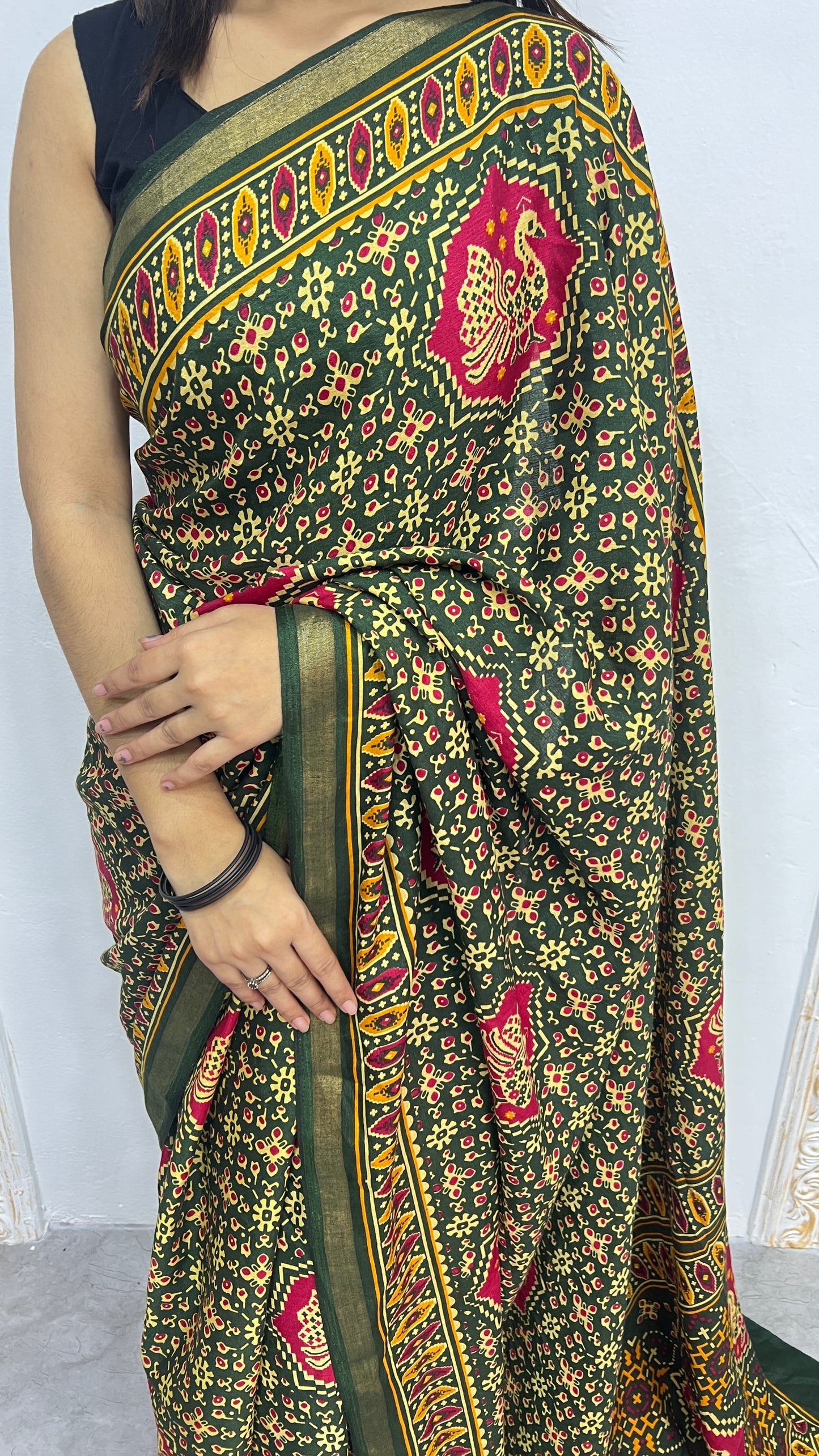 Catalog Designer Saree.