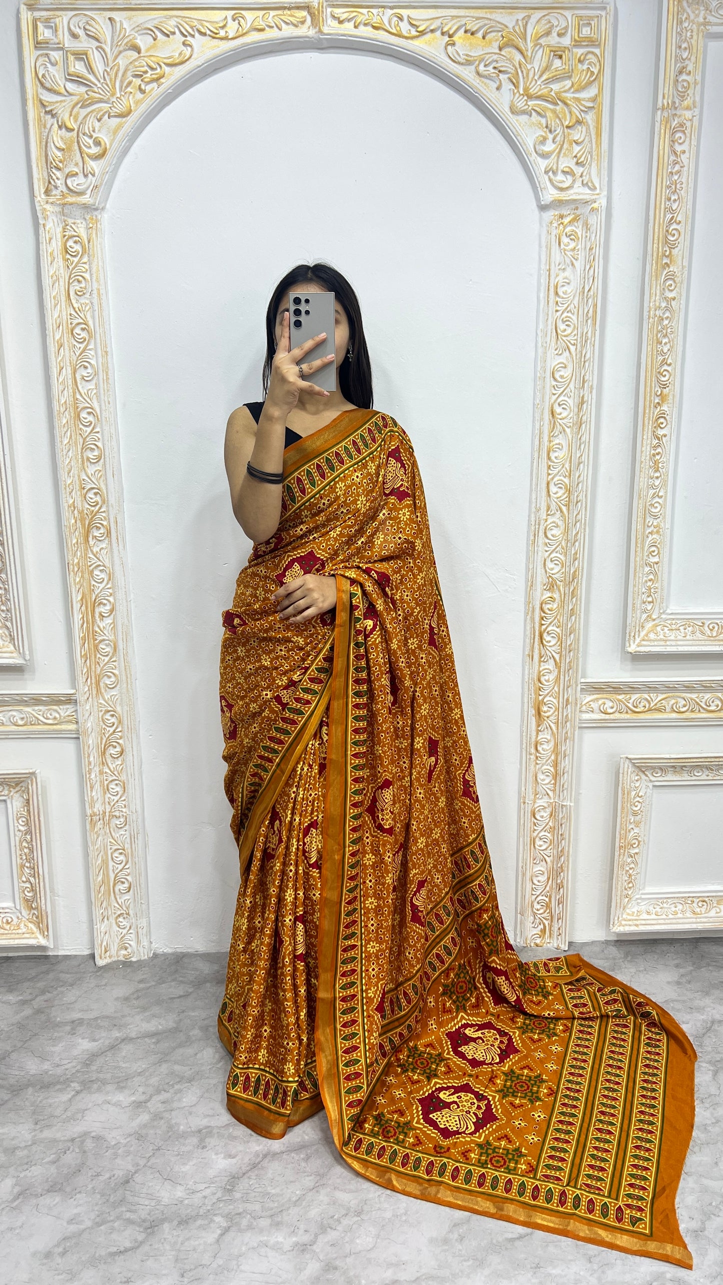 Catalog Designer Saree.