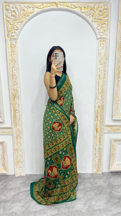 Catalog Designer Saree.