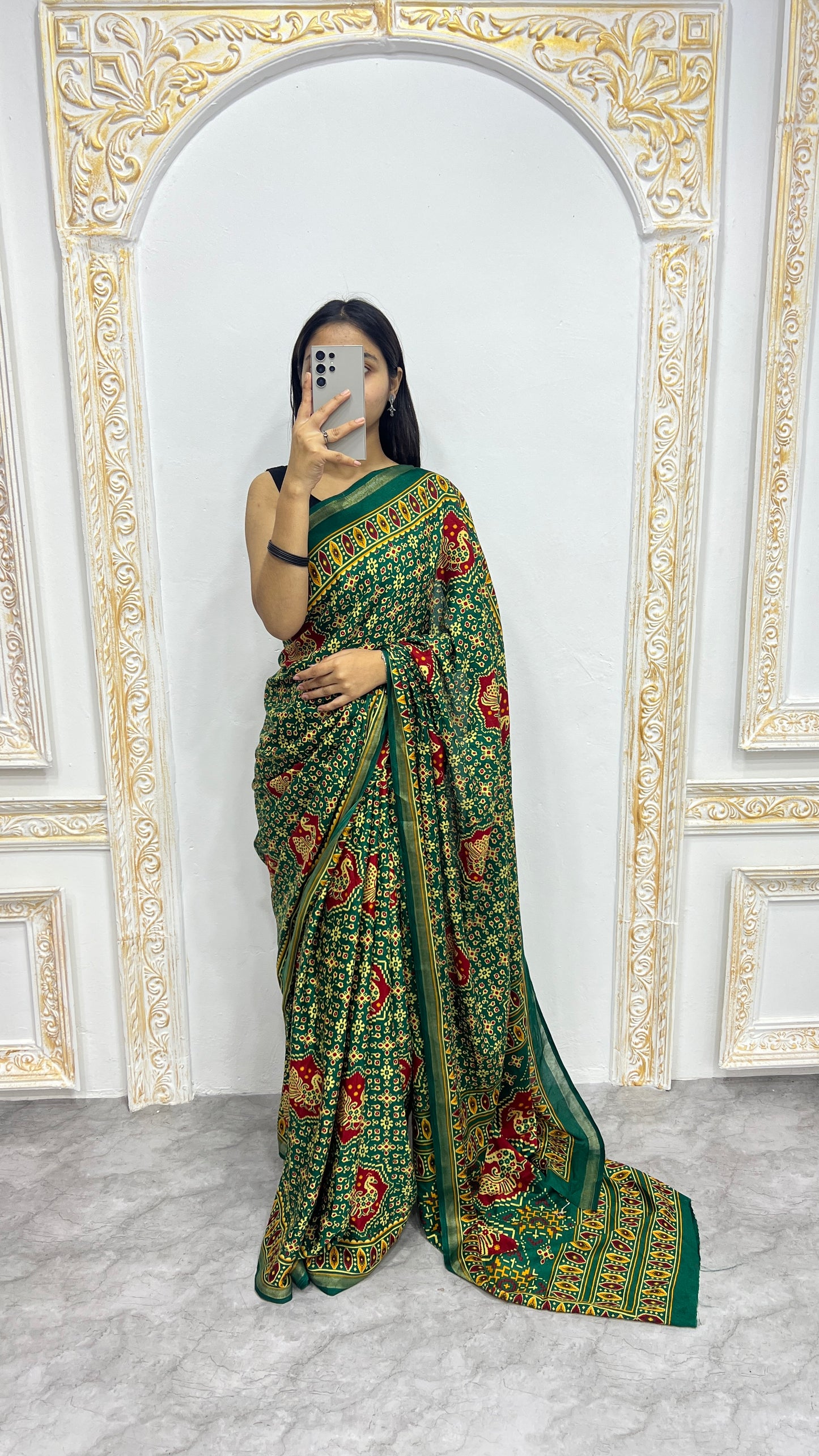 Catalog Designer Saree.