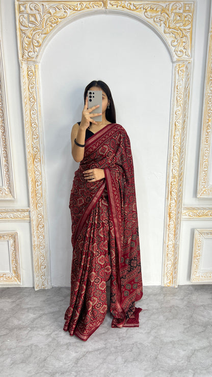 Catalog Designer Saree.