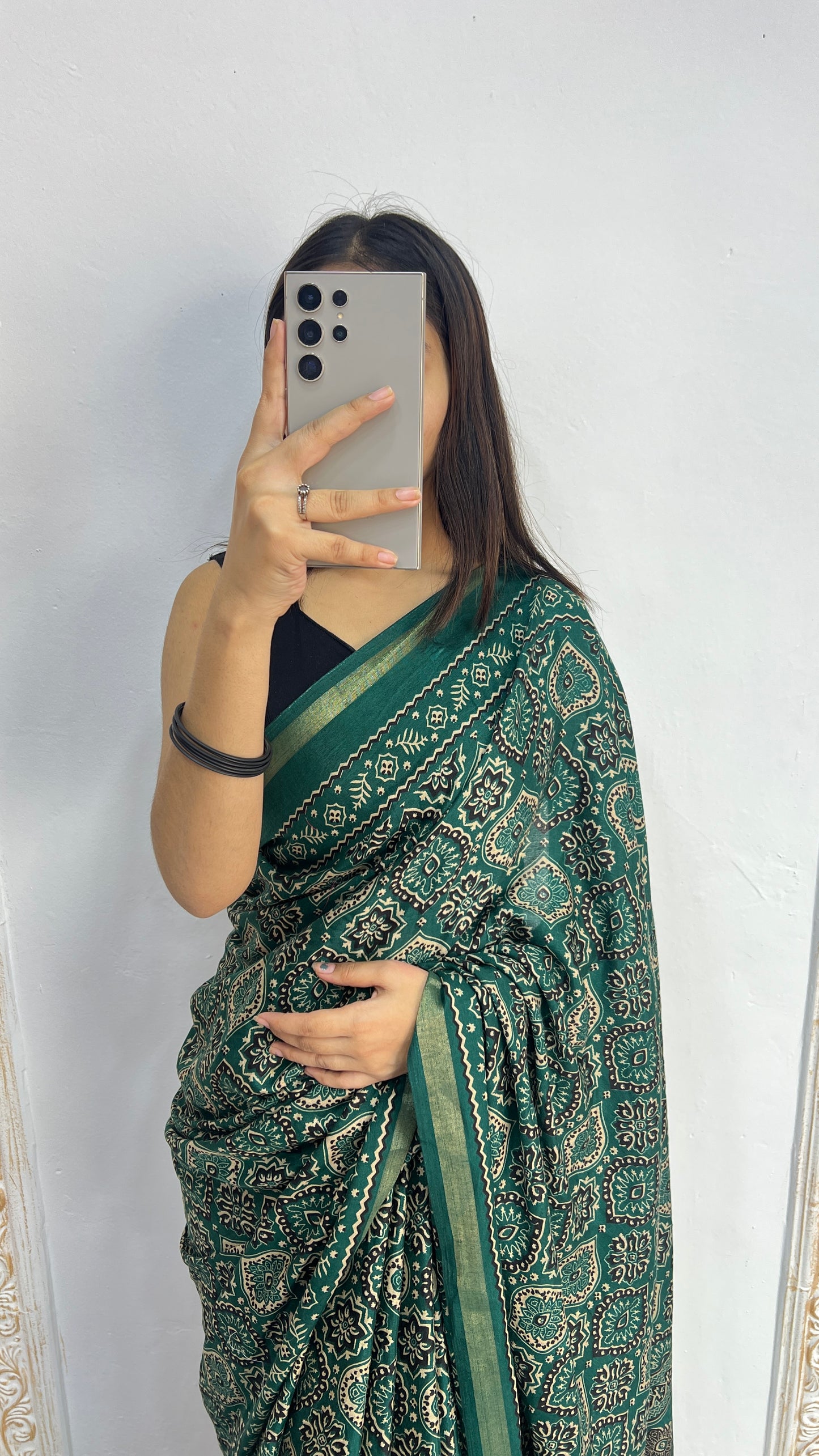 Catalog Designer Saree.