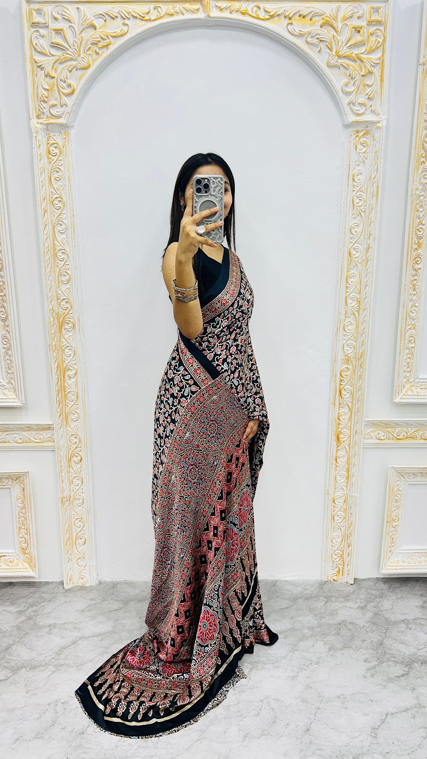 Catalog Designer Saree.