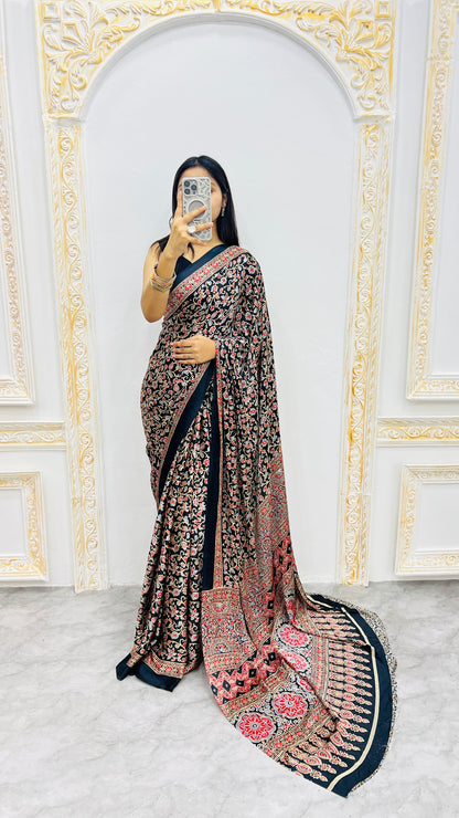 Catalog Designer Saree.