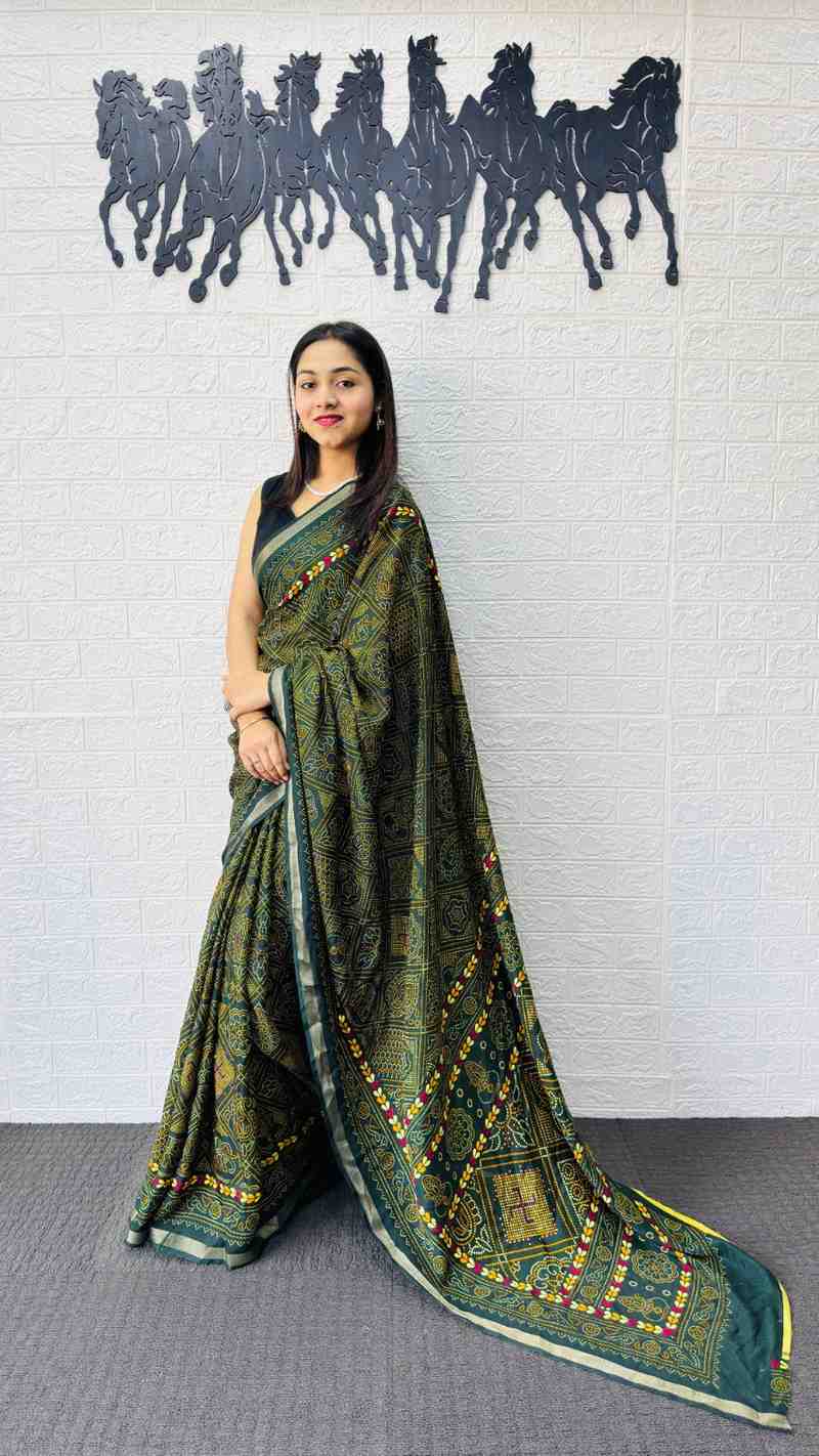 Catalog Designer Saree.