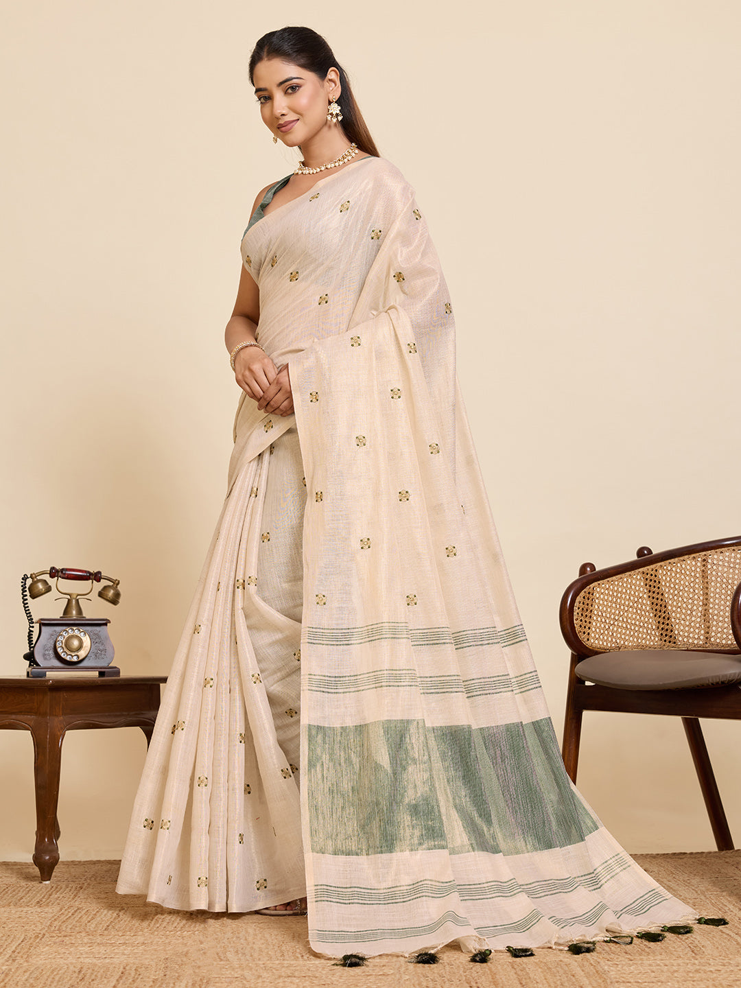 Catalog Designer Saree.