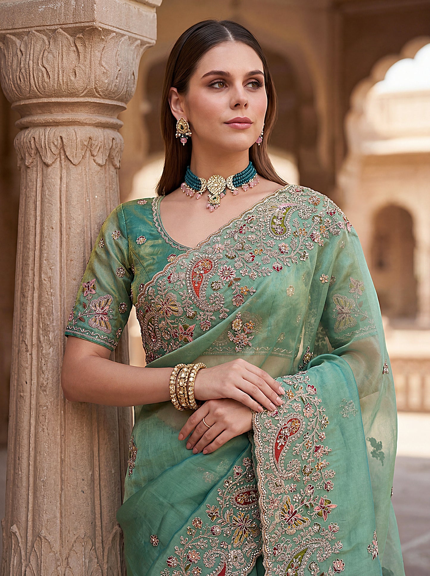 Catalog Designer Saree.
