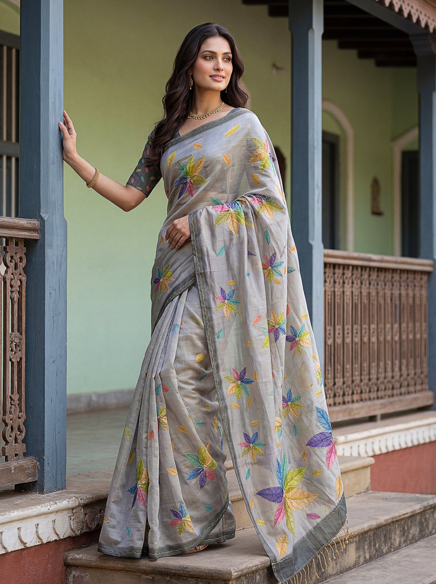 Catalog Designer Saree.