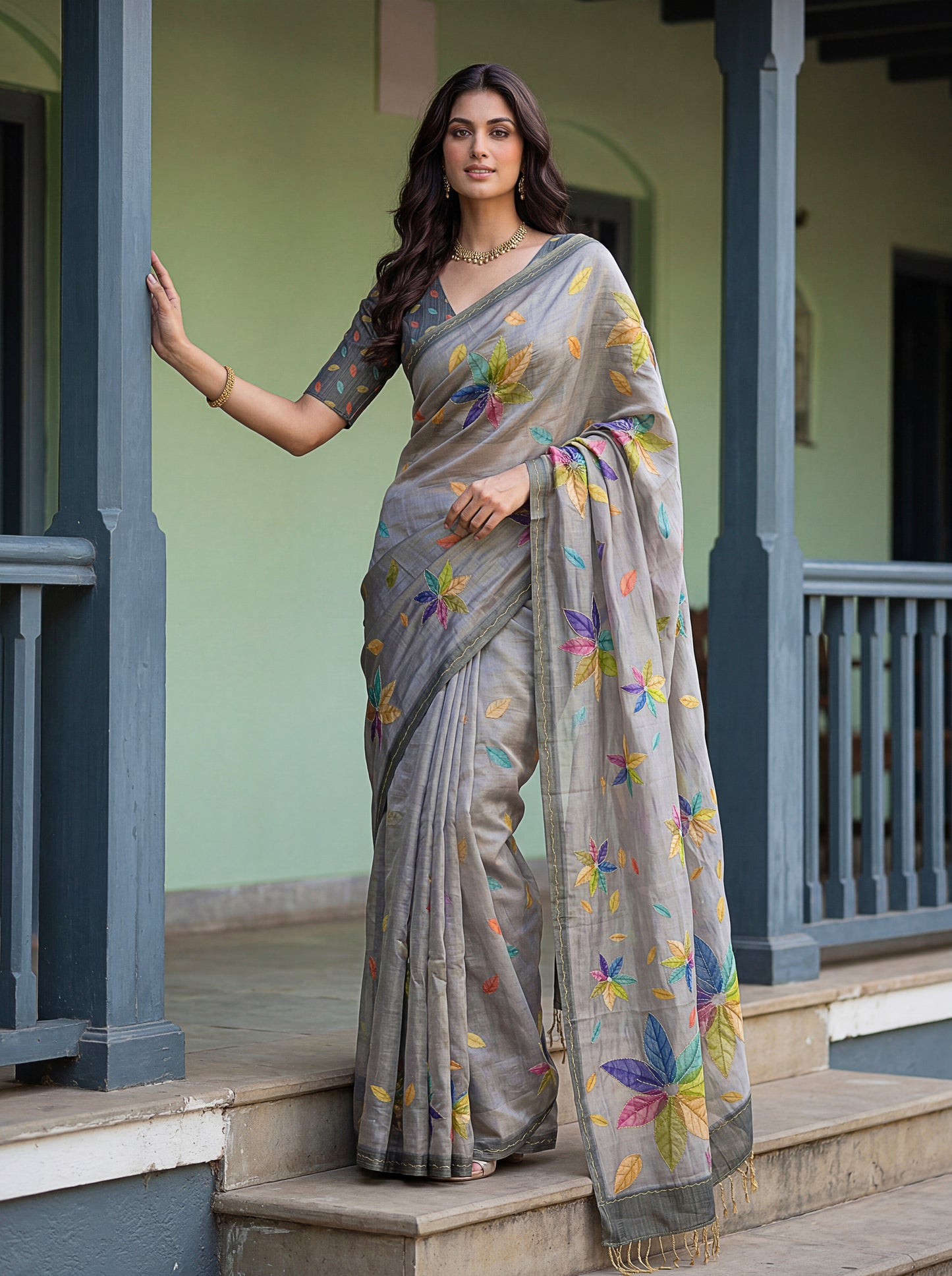 Catalog Designer Saree.