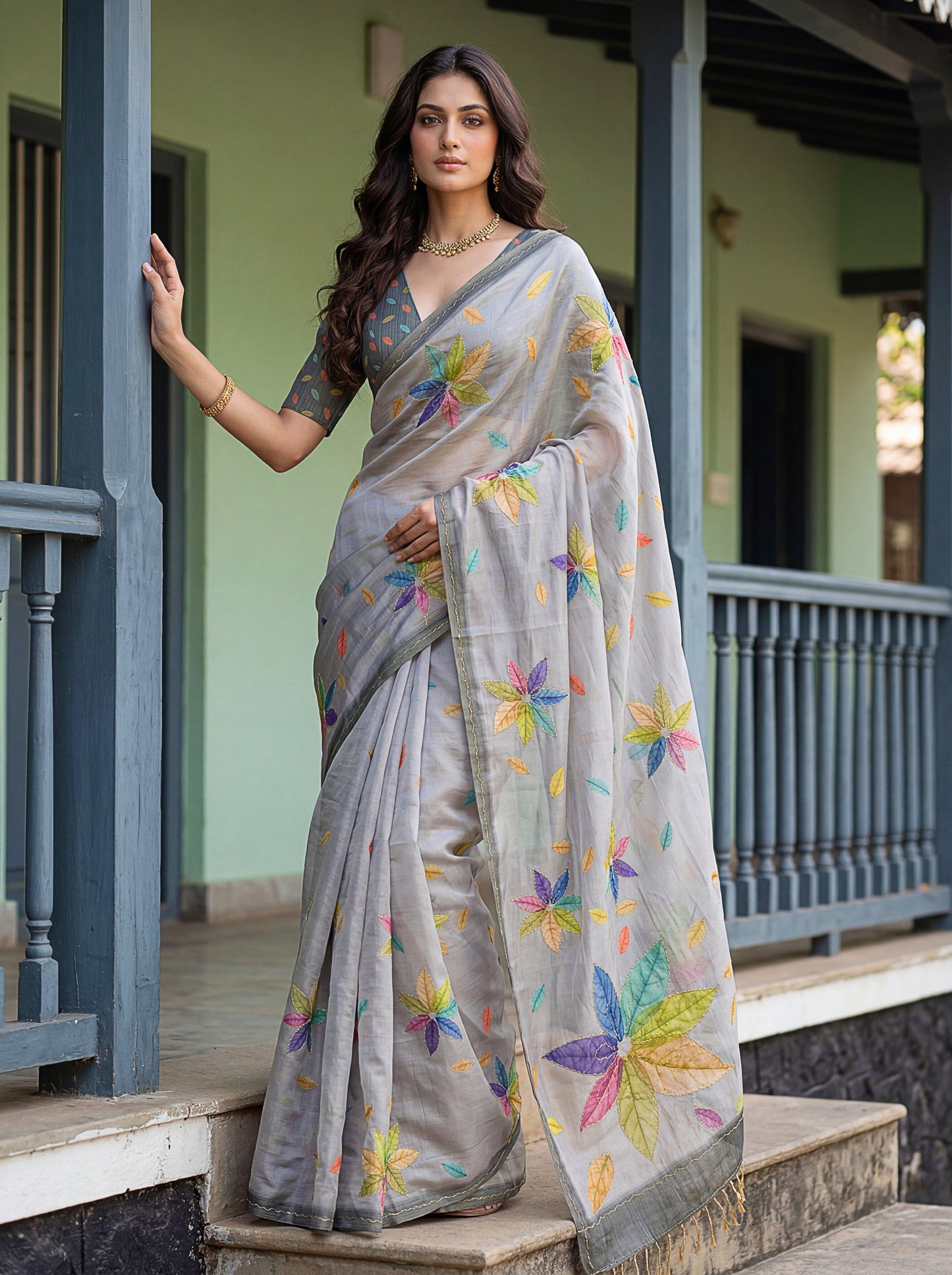 Catalog Designer Saree.