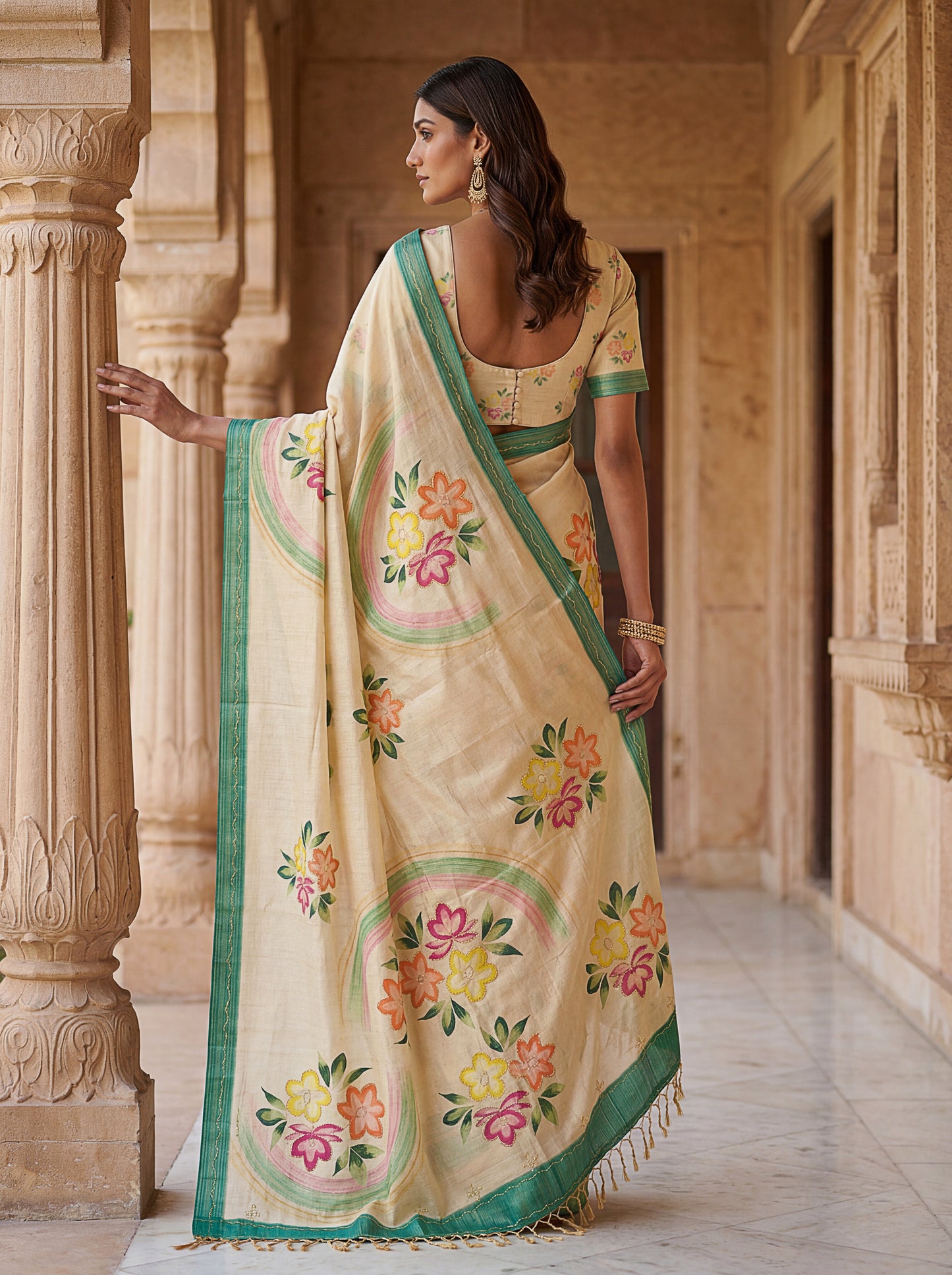 Catalog Designer Saree.