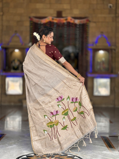 Catalog Designer Saree.