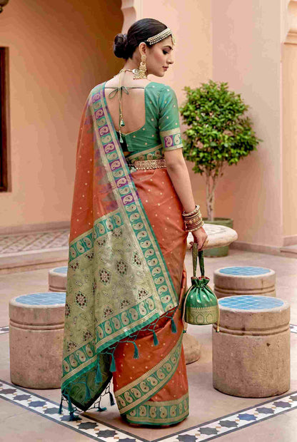 Catalog Designer Saree.