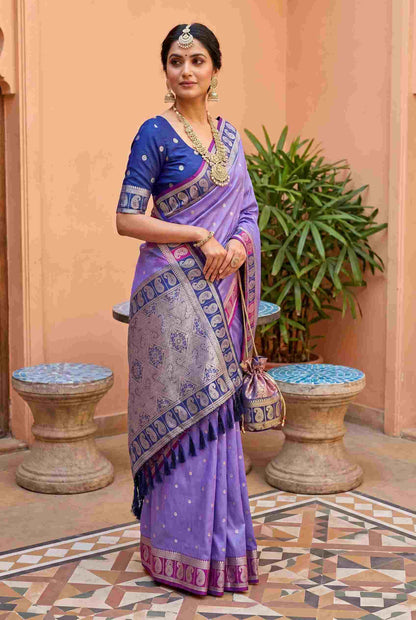 Catalog Designer Saree.