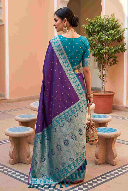 Catalog Designer Saree.