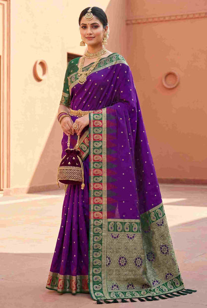 Catalog Designer Saree.