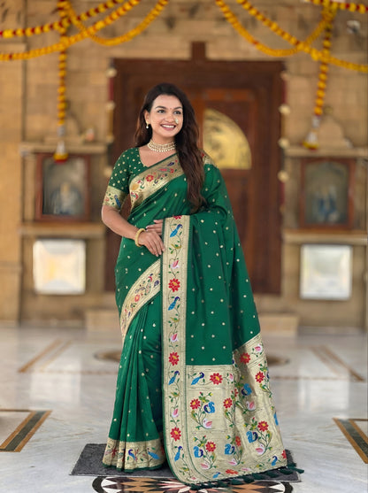 Catalog Designer Saree.