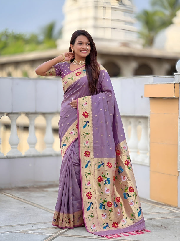 Catalog Designer Saree.